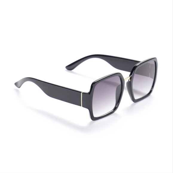 New Black Sunglasses - Picture 2 of 3